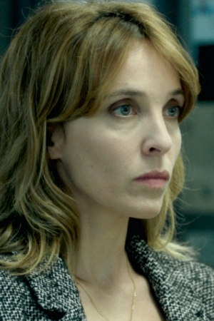 Character image for Claire Lansel