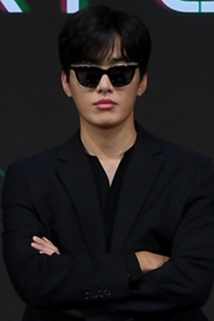 Character image for Jo Jung Shik