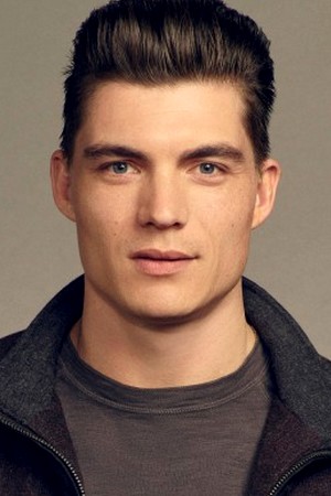 Zane Holtz