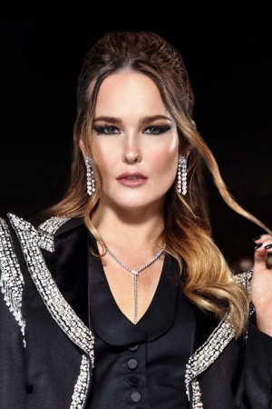 Lottie Kane as Lottie on Ladies of London