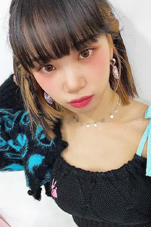 Character image for Chaewon