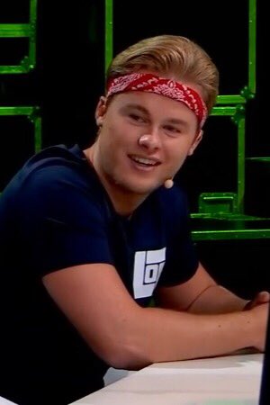 Character image for Roy