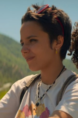 Character image for Karine (adolescente)