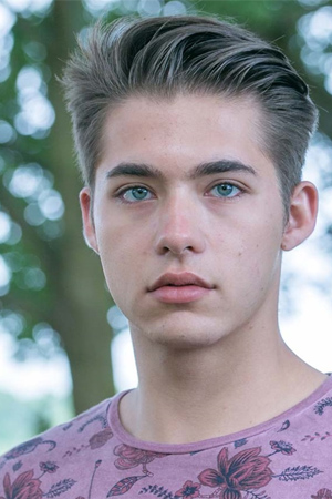 Character image for Nicky McAllister Vernier