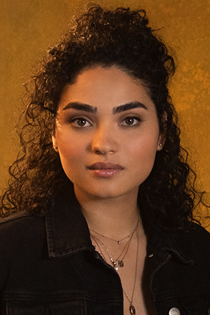 Character image for Bess King