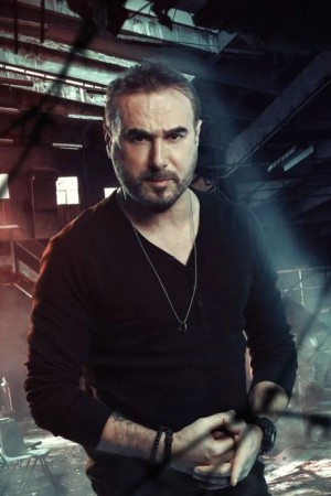 Character image for عمر