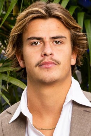 Character image for Charlie Moore