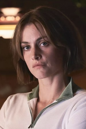 Character image for Madame Louise Maigret