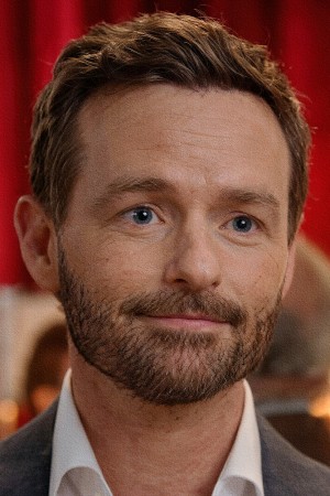 Christopher Masterson
