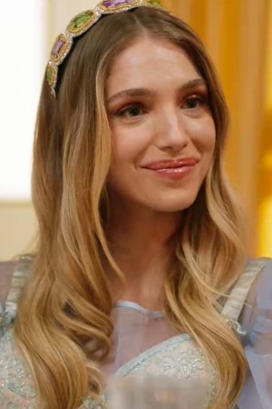 Character image for Divina