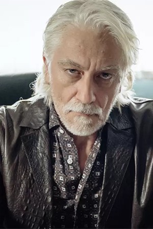 Character image for Carella