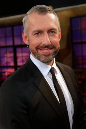 Character image for himself