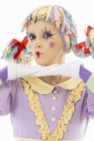 Character image for Emília