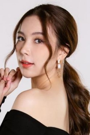 Character image for Noom Nim