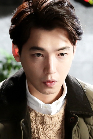 Character image for Song Soo-Hyuk