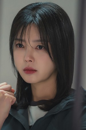 Uhm Hyun-kyung
