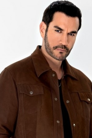 Character image for Ángel Santiago Vázquez