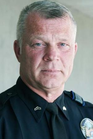 Character image for Betjent