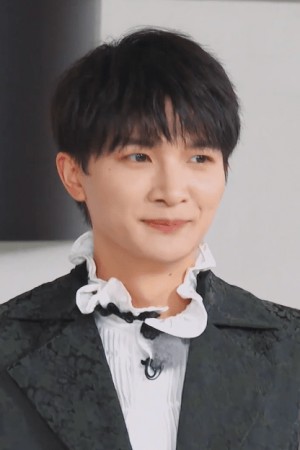 Character image for Charlie Zhou Shen