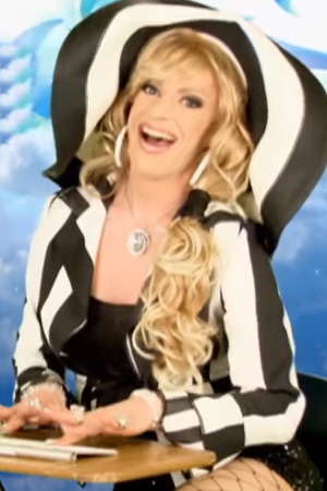 Character image for Pandora Boxx