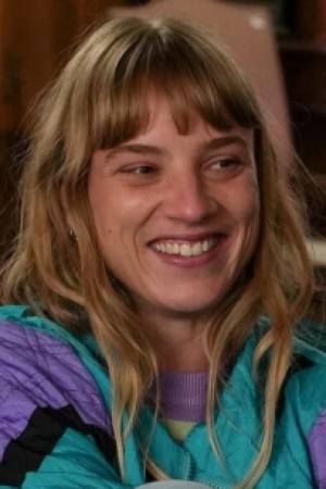 Character image for Mia