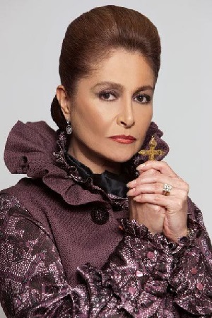 Character image for Ángela Gómez Vda. de Salinas