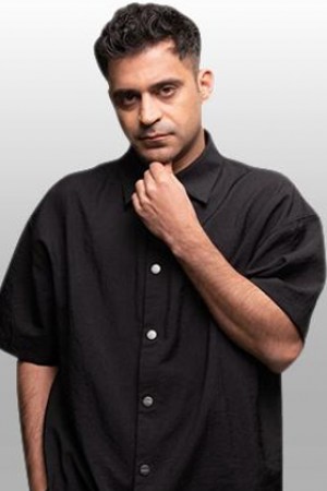 Character image for Ömer