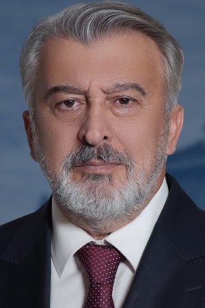 Hüseyin Avni Danyal