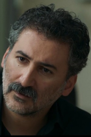 Character image for Reza