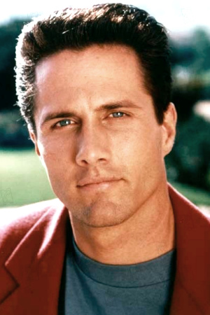 Character image for Sgt. Chris Lorenzo 