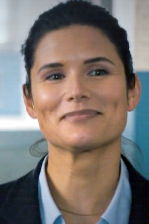 Character image for Chloé Becker