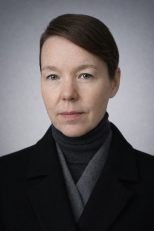 Anna Maxwell Martin