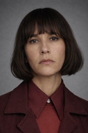 Rashida Jones as Suzie  on Sunny