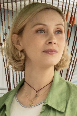 Character image for Laura Redman
