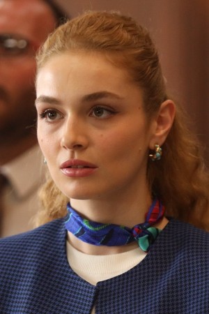 Character image for Alev Dönertaş