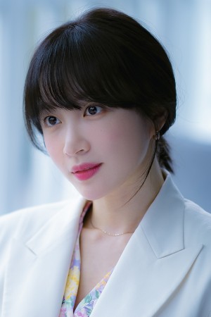 Character image for Kang Min-young 