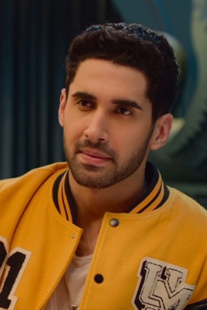 Character image for Aasmaan Singh