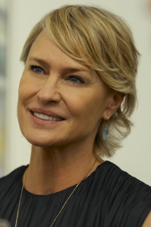 Character image for Laura Sanderson