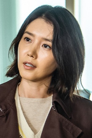 Character image for Kang Jin-ah