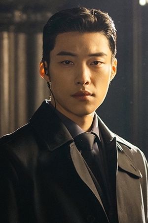 Character image for Jo Eun-seob / Jo Young	