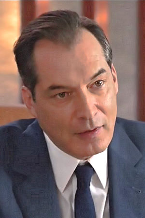 Character image for commissaire Swan Laurence (1950–1960)
