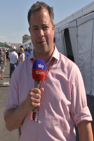 Ted Kravitz as Presenter on Ted's Notebook