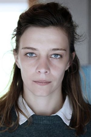 Character image for Julie