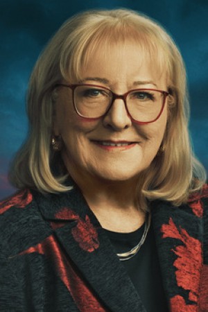 Character image for Donna Kelce 