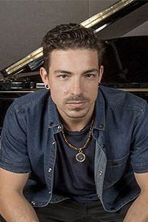 Character image for Di Ferrero