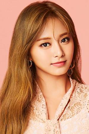 Character image for Tzuyu