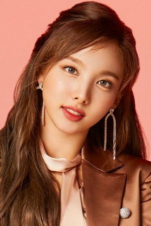 Character image for Nayeon