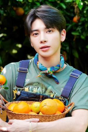 Character image for Taehyun