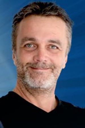 Character image for Présentateur / Host