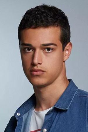 Character image for Ali Öztürk